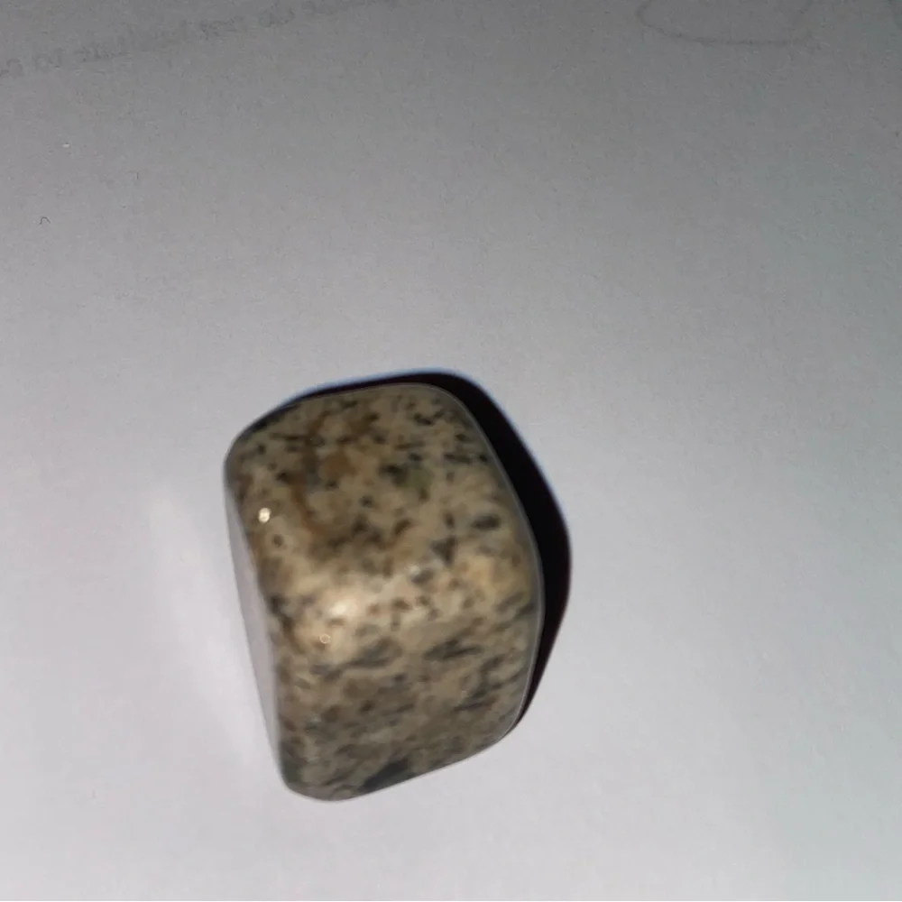 CUBED GEMSTONE - Picture 5 of 8